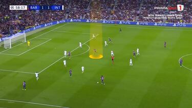 Xavi agrava la deriva del Barcelona