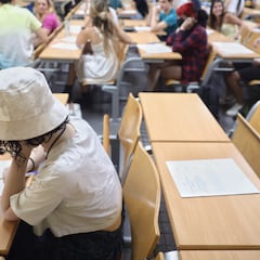 ¿Cuáles son las diferencias entre EBAU, EvAU y PAU y qué significa cada tipo de Selectividad?