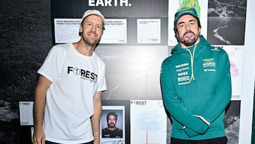 Vettel, con Alonso durante el GP de Brasil 2025.