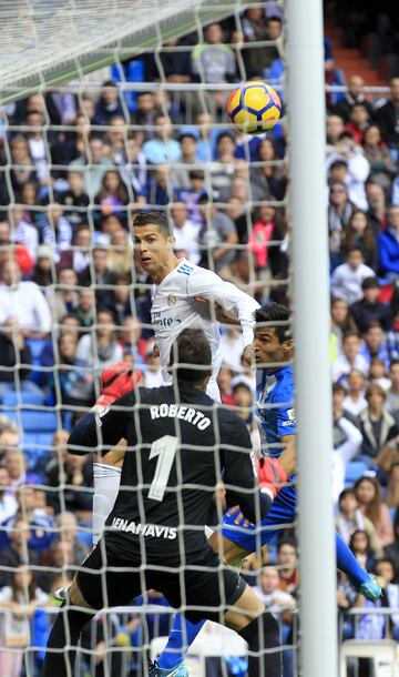 Cristiano's header bounces off the woodwork...
