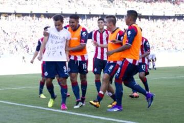 Chivas 2-0 Veracruz. Chivas campeón de la Supercopa MX.
