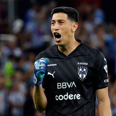 Rayados ya tuvo acercamientos para renovar a Esteban Andrada