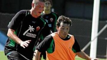 <b>PRETENDIDO. </b>Rubén Suárez, en un entrenamiento con el Elche.
