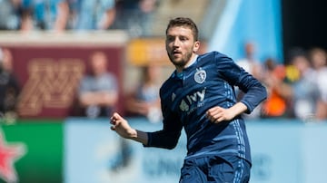 El mediocampista de 28 años llegó al Sporting Kansas City en enero de 2017 con un contrato de dos años, para el final de la temporada 2018 fue nombrado All-Star. El español suma 42 apariciones con su club y dos goles.