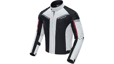 La chaqueta de moto más vendida promete una protección completa y es adecuada para todas las estaciones