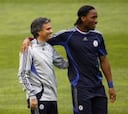 Drogba: "Mou no ha olvidado al Chelsea, tiene algo pendiente"