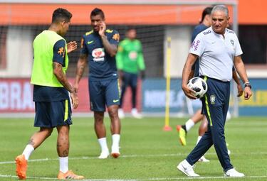 Brazil coach Tite denies contact with Real Madrid