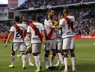 Zidane's copybook blotted once again in Vallecas