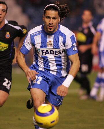 Jugó con el Deportivo dos temporadas 05/06 y 06/07