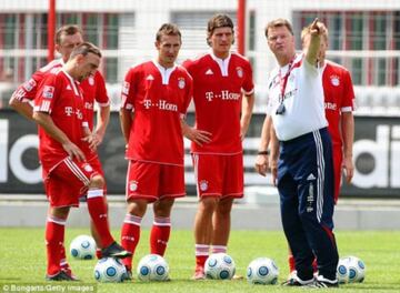 Van Gaal managed Bundesliga giants Bayern Munich between 2009 and 2011