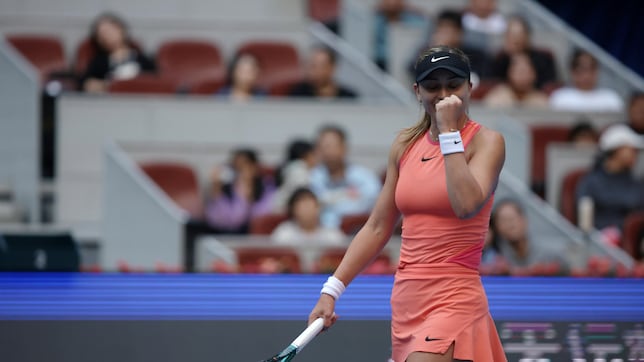 Gauff rebaja la altura de la gran muralla de Badosa