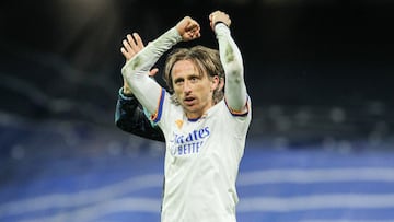 Luka Modric, jugador del Real Madrid, celebra el pase a semifinales de la Champions League tras eliminar al Chelsea en cuartos.