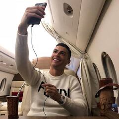 Cristiano, criticado por un selfie el día de la desaparición de Sala
