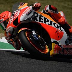 Duelo Ducati-Aprilia y pobre 21º de Márquez que da que pensar