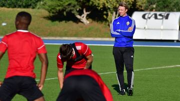 Guti durante su primer entrenamiento como nuevo t&eacute;cnico de la UD Almer&iacute;a.