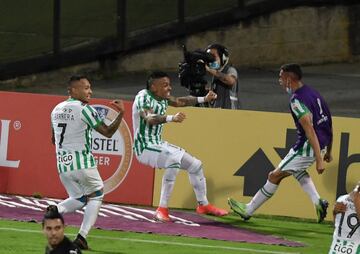 Nacional clasificó a la fase de grupos de la Copa Libertadores tras vencer a Libertad y estará en el grupo de  Nacional de Uruguay, Universidad Católica de Chile y Argentinos Juniors de Argentina.