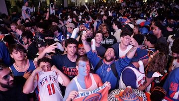 Knicks fans are dreaming of glory this year with the last time the NBA Championship went to the Big Apple being 1973.