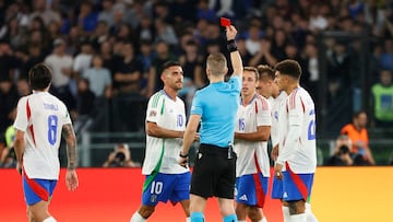 Italia domina y luego se hace daño