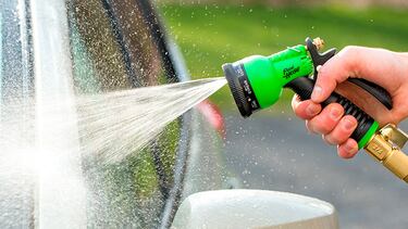 La manguera extensible hasta 30 metros con más de 30.000 opiniones en Amazon