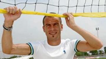 <b>¿REGRESO? </b>Duda posa para AS en la Ciudad Deportiva del Sevilla.