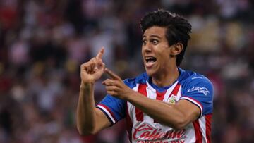 En apariencia José Juan Macías es el dueño del ataque del Guadalajara, pero el regreso de Ángel Zaldívar aumentaría la competencia en Verde Valle.