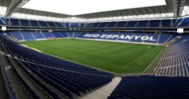 PSV target Mexican defender, César Montes, linked with Almería