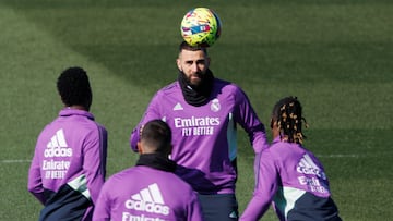 Benzema, durante la última sesión del Madrid.