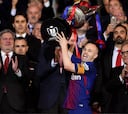 El padre de Iniesta adelanta que su hijo anunciará su futuro la próxima semana
