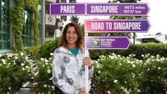 Garbi&ntilde;e Muguruza posa con el cartel de Road to Singapur, ciudad donde se disputar&aacute; el torneo de maestras.