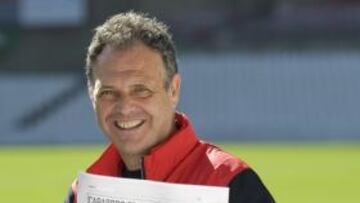 Caparrós, ayer en San Mamés.