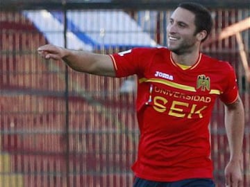 Apertura 2012: Emanuel Herrera (Argentina), con 11 goles, por U.Española. Anotó un gol cada 154 minutos.