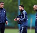 Bauza se reúne con Messi y Mascherano pensando en Chile