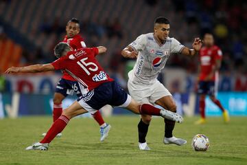 Con doblete de Cambindo, DIM se impuso ante América en el Atanasio Girardot y cortó una racha del equipo Escarlata