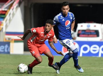 El equipo de Alberto Gamero se impuso por 2-1 ante América de Cali en el juego de ida de los cuartos de final de la Liga BetPlay. Fernando Uribe y Cristian Arango anotaron por Millonarios; Yesus Cabrera descontó para el equipo vallecaucano.