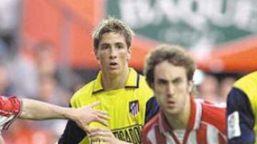 <b>HASTA EL FINAL</b>. Torres, Paunovic y Lequi, lucharon hasta el final ante el Athletic por un puesto para la UEFA que se llevó el Sevilla.