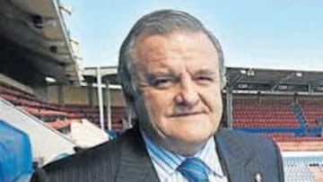 <b>La labor del Vasco.</b> "En Osasuna llevó a jugadores inexpertos a pelear por títulos"