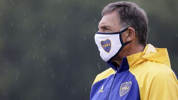 Miguel &Aacute;ngel Russo, DT de Boca Juniors, fue al hotel donde se encontraba Felipe Rom&aacute;n para hablar con &eacute;l y consolarlo, previo a su regreso a Colombia