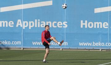 Barça put in one last session before the final against Sevilla