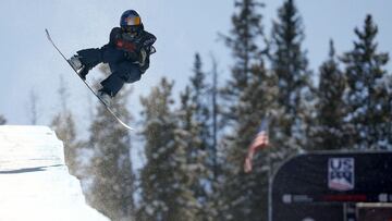 La rider espa&ntilde;ola Queralt Castellet compite en la final de halfpipe del  Toyota U.S. Grand Prix en el Copper Mountain Resort de Copper Mountain, Colorado.