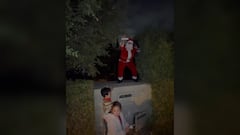 Jugó en la Roja y ahora sorprendió al disfrazarse de Viejo Pascuero en Navidad: así reaccionaron los niños
