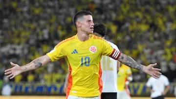 BARRANQUILLA, COLOMBIA - SEPTEMBER 04: James Rodriguez of Colombia celebrates after scoring the team's first goal during the South American FIFA World Cup 2026 Qualifier match between Colombia and Bolivia at Roberto Melendez Metropolitan Stadium on September 04, 2025 in Barranquilla, Colombia. (Photo by Gabriel Aponte/Getty Images)