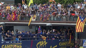 Barcelona se echó a la calle para celebrar la 24ª Liga culé