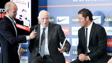 30/05/13 PRESENTACION DEL LIBRO DEL CHOLO  SIMEONE ENTRENADOR DEL ATLETICO DE MADRID 
LUIS ARAGONES
PUBLICADA 31/05/13 NA MA12 1COL