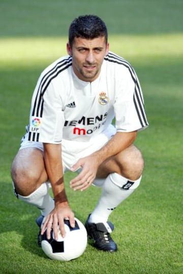 The Argentine centre-back was brought in on a 25 million euros deal to bolster the defence in 2004 but never won over the Bernabéu and moved on after just one season.