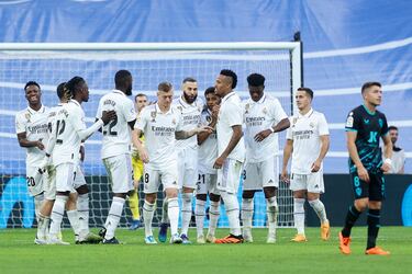 Aprobados y suspensos ante el Almería: Benzema tiene un reto