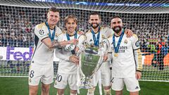 Toni Kroos, Luka Modric, Nacho y Dani Carvajal, los cuatro capitanes de la pasada temporada posan con la Champions. Ya se han ido dos...