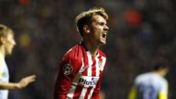 Griezmann se lamenta ante el Astana.