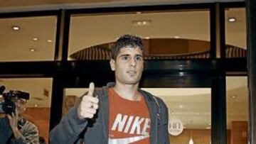 <b>YA LLEGÓ. </b>Fran Mérida , ayer en San Sebastián en el hotel donde se alojará de momento.