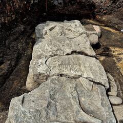 Arqueólogos cavan en una heladería y se topan con un caballero medieval: la conservación es notable