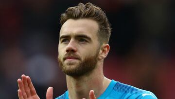 Calum Chambers signs long-term deal with Arsenal